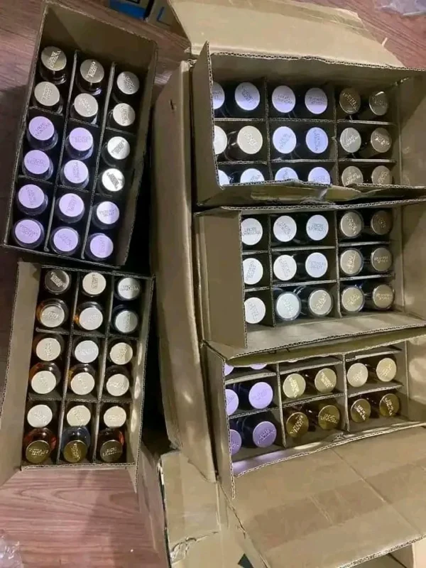 victoria secrets pallets - Image 8